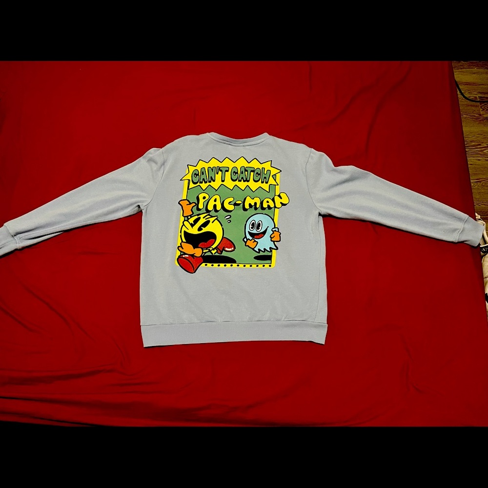 Authentic Pac-Man Sweater Large